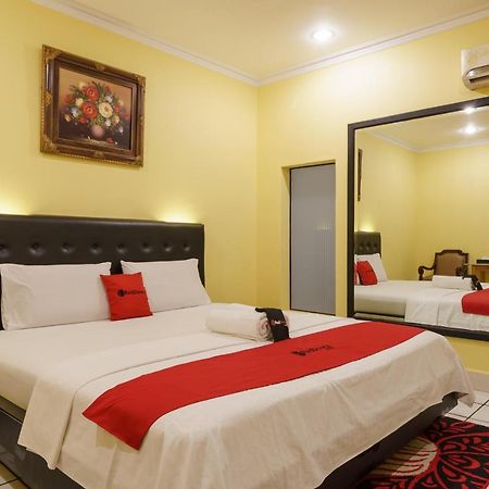 Reddoorz Plus Near Ancol Джакарта Екстер'єр фото