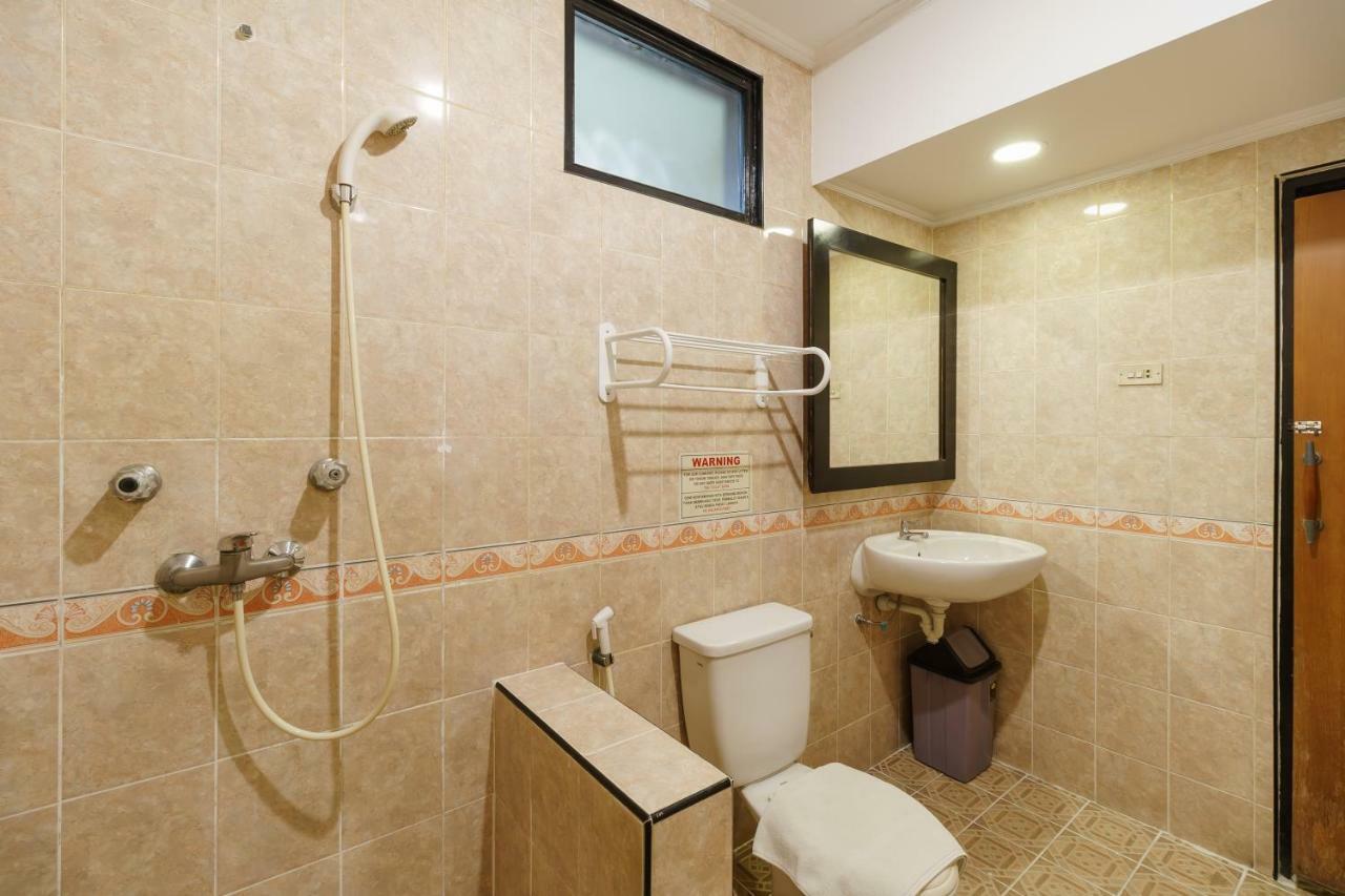Reddoorz Plus Near Ancol Джакарта Екстер'єр фото