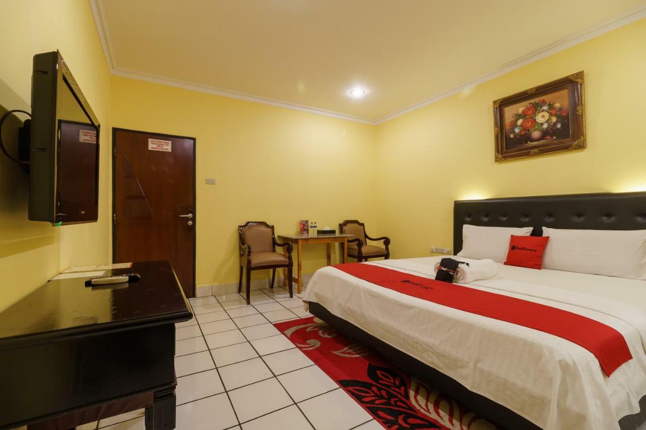 Reddoorz Plus Near Ancol Джакарта Екстер'єр фото